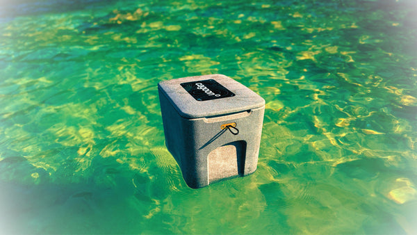 AEROSTUFFY M schwimmend auf dem Achensee