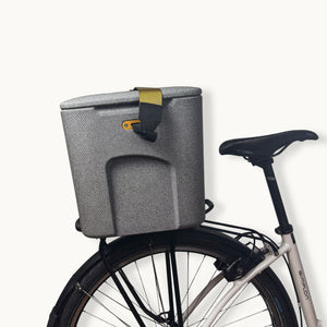 AEROSTUFFY M BIKE Kühlbox für das Fahrrad in grau, per Klick fix am Gepäckträger befestigt